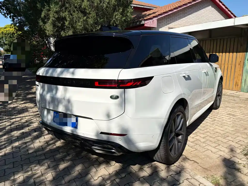 Land Rover Range Rover Sport 2024 — фото 4