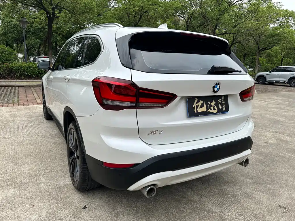BMW X1 2021 — фото 19