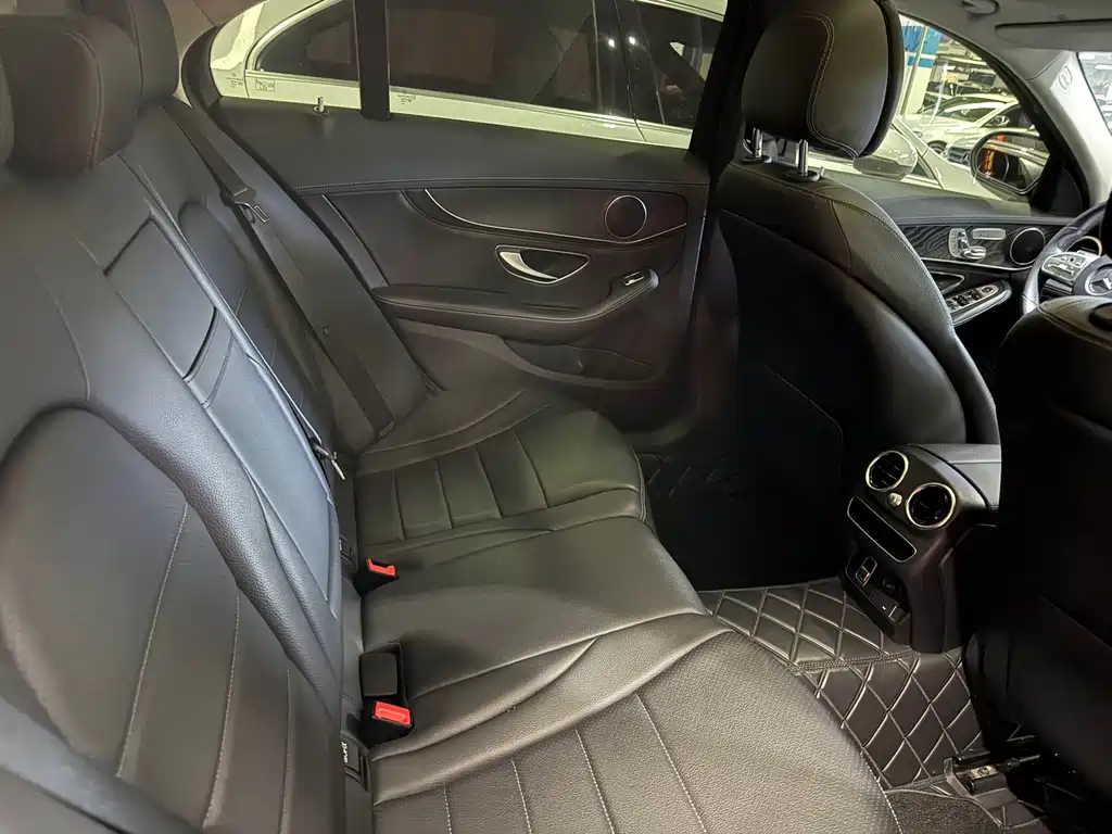 Mercedes-Benz C-Class 2020 — фото 10
