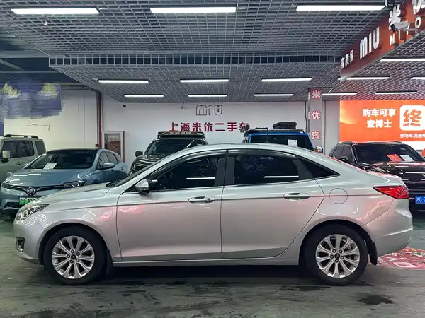 Ford Escort 2015
