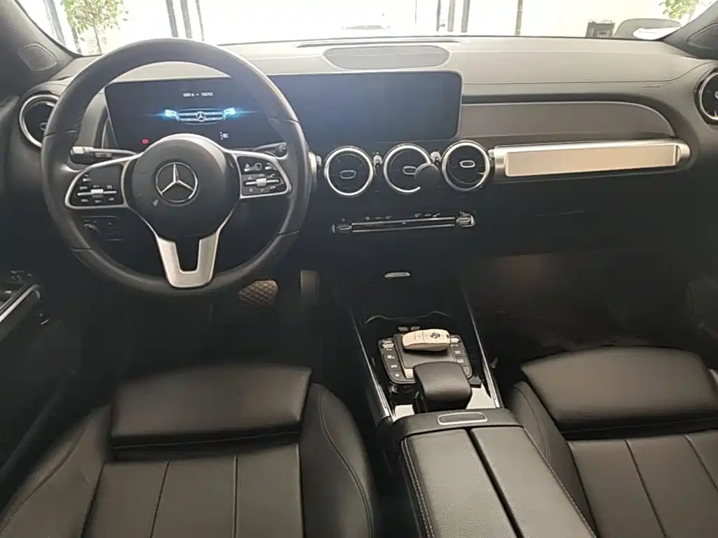 Mercedes-Benz GLB 2020 — фото 10