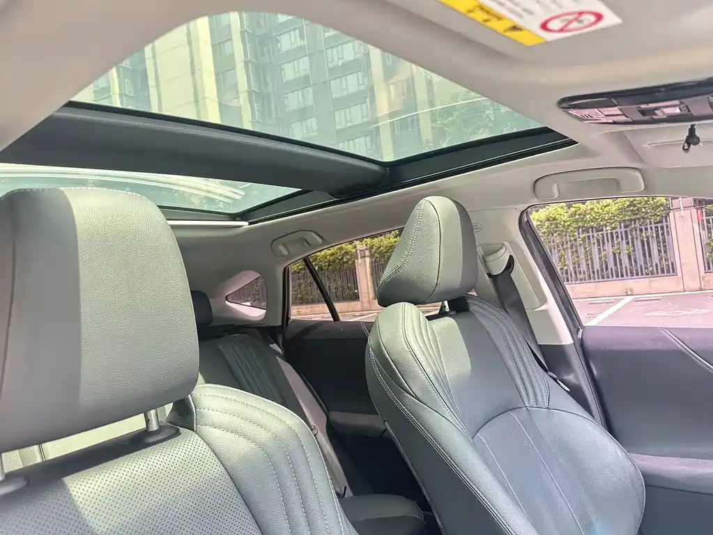 Toyota Harrier 2022 — фото 8