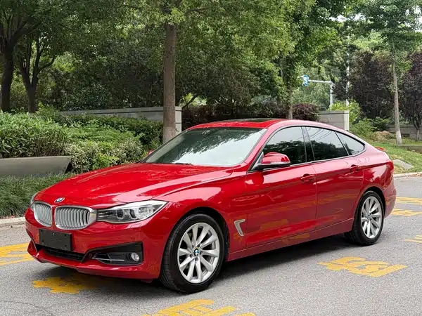 BMW 3 Series GT 2013