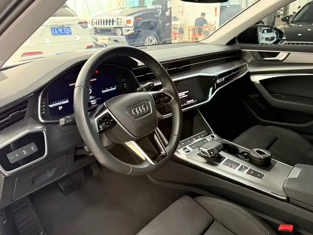 Audi A6 2022 — фото 8