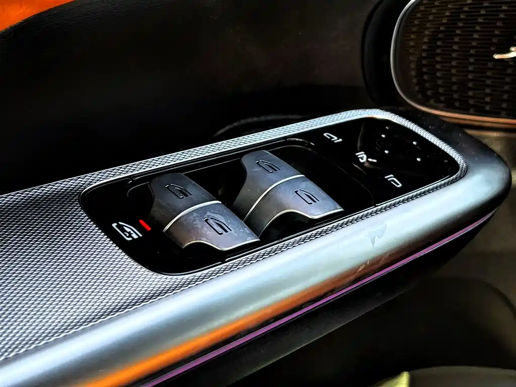 Mercedes-Benz GLC 2024 — фото 13