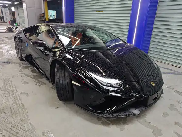 Lamborghini Huracan 2020
