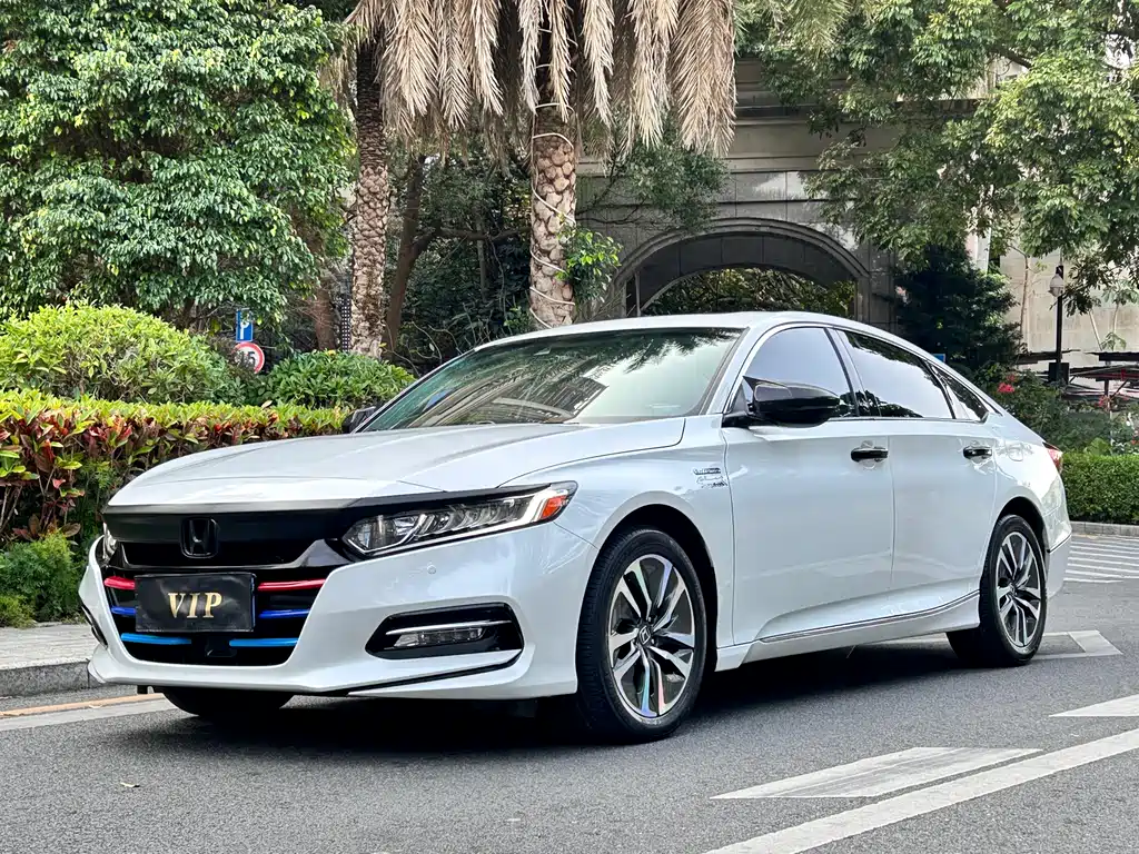 Honda Accord 2020 — фото 1