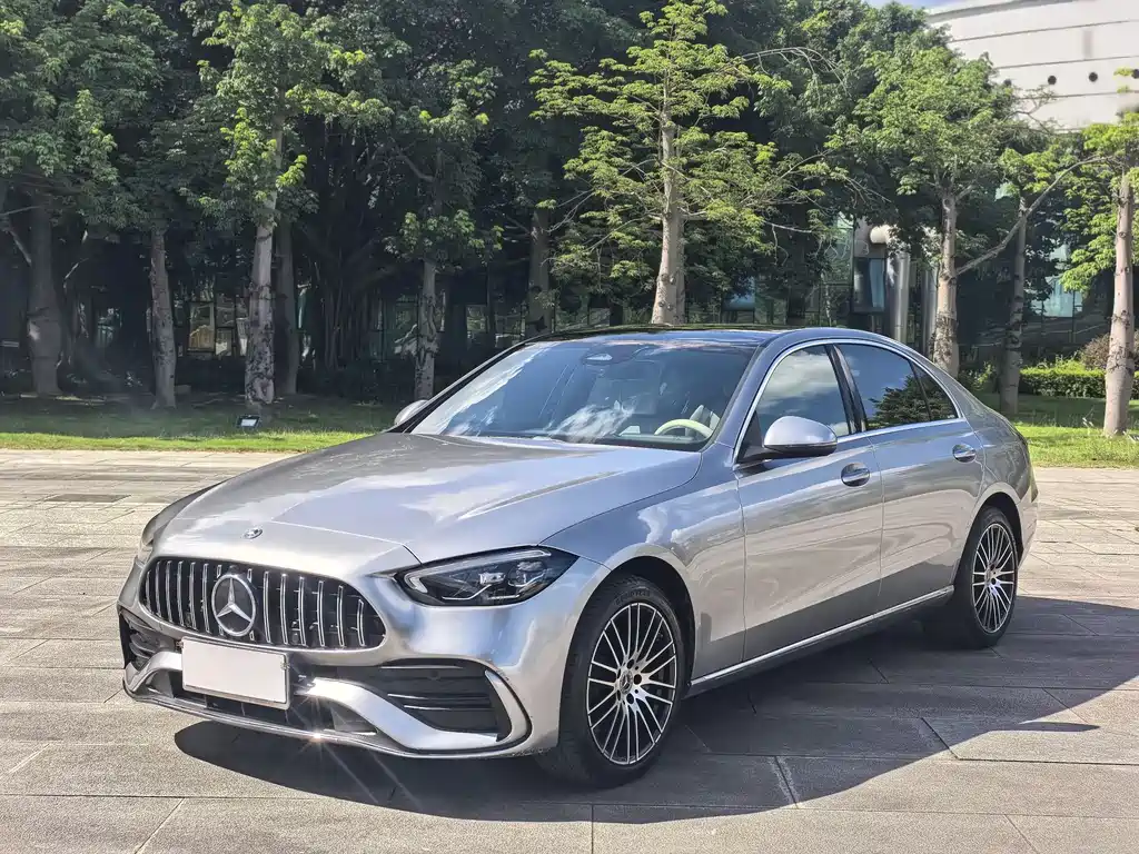 Mercedes-Benz C-Class 2022