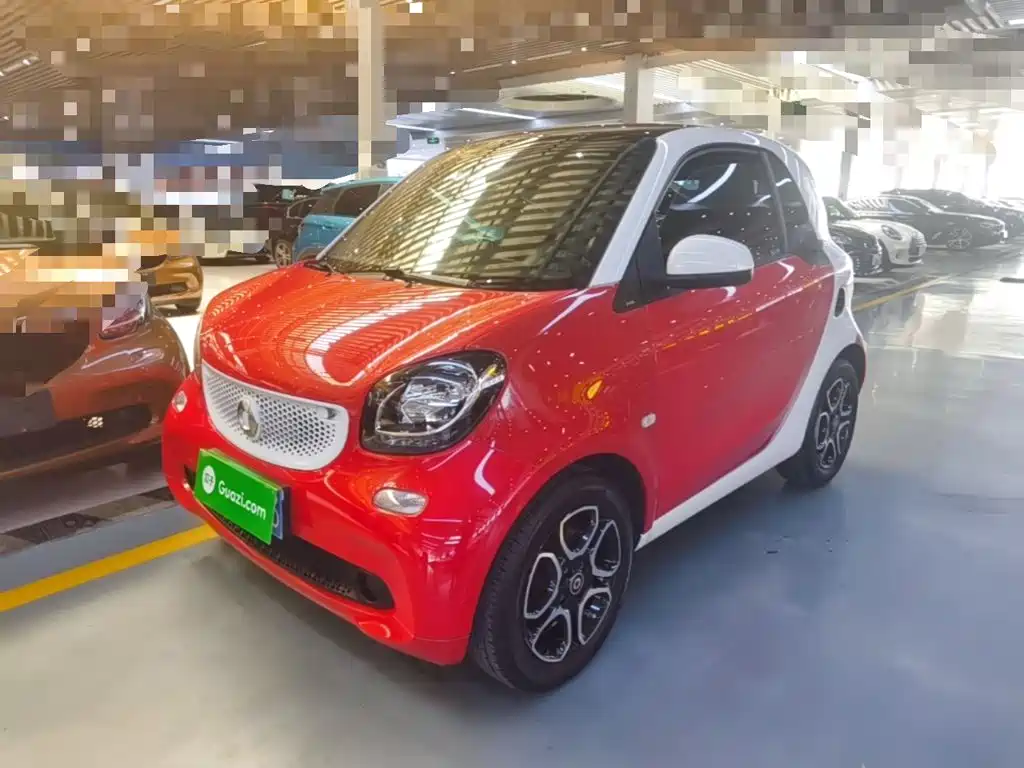 smart fortwo 2016 — фото 1