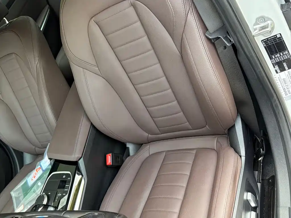 BMW 3 Series 2021