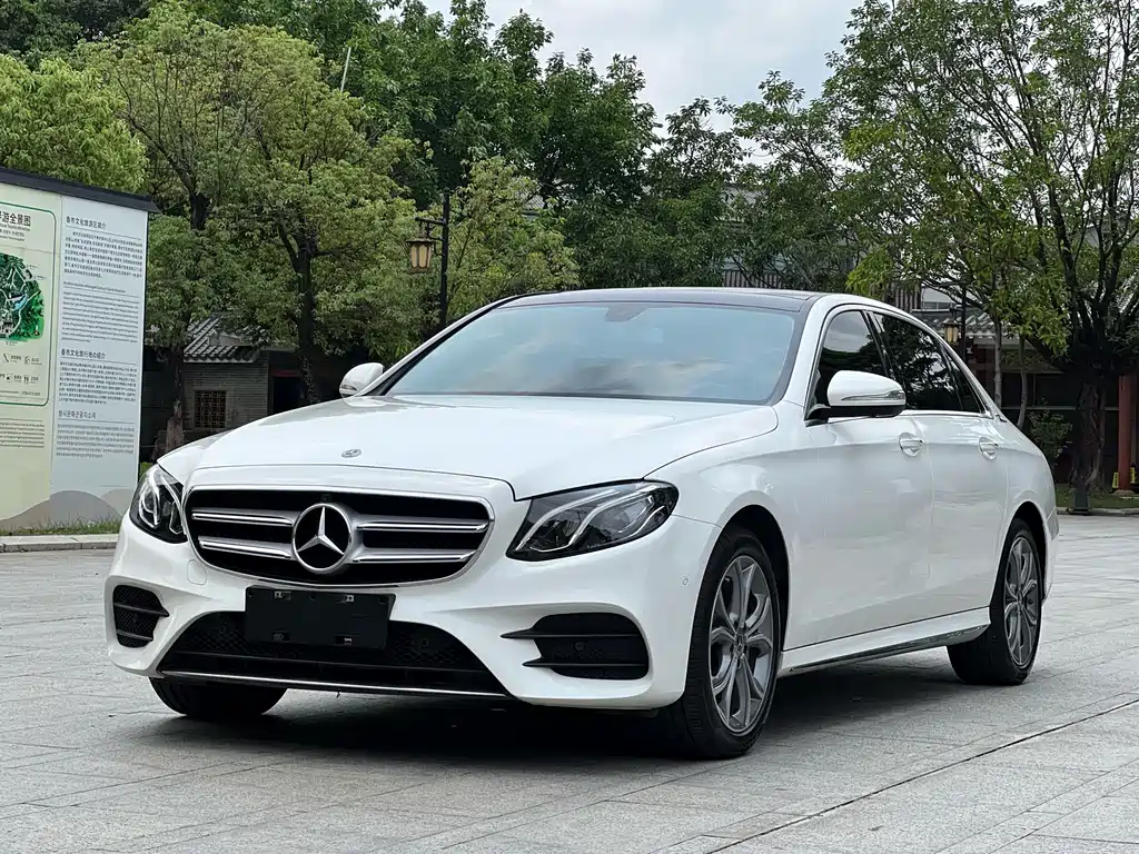 Mercedes-Benz E-Class 2020 — фото 1
