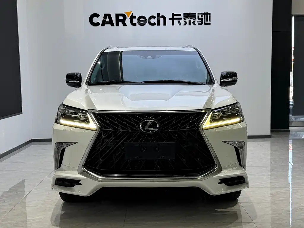 Lexus LX 2019 — фото 2