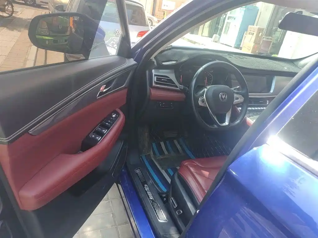 Changan CS85 COUPE 2019 — фото 13