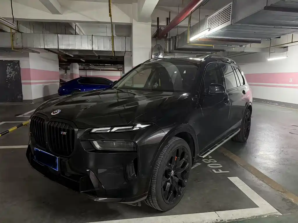 BMW X7 2023