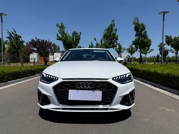 Audi A4L 2024