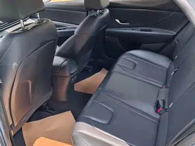 Hyundai Elantra 2020