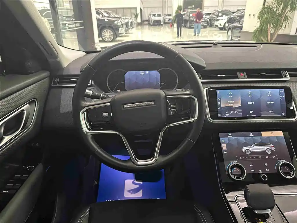 Land Rover Velar 2021 — фото 16