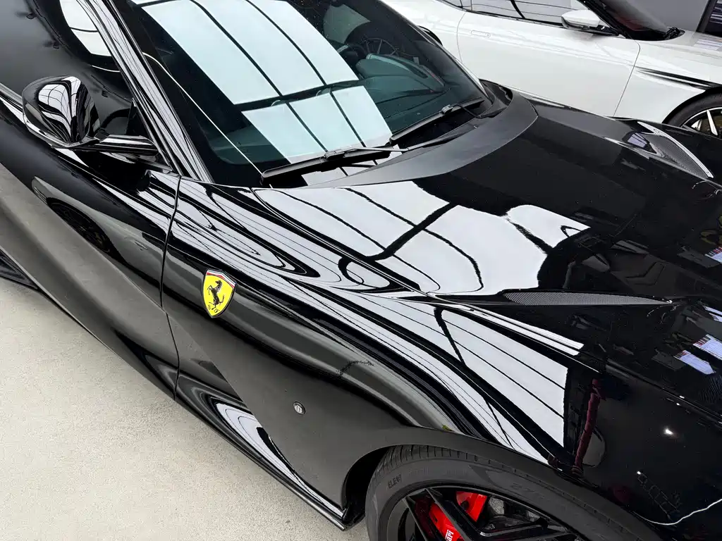 Ferrari 812 2017 — фото 12