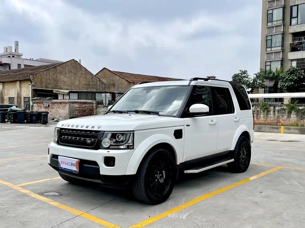 Land Rover Discovery 2015 — фото 1