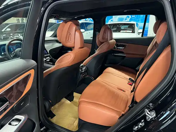 Mercedes-Benz GLC 2024