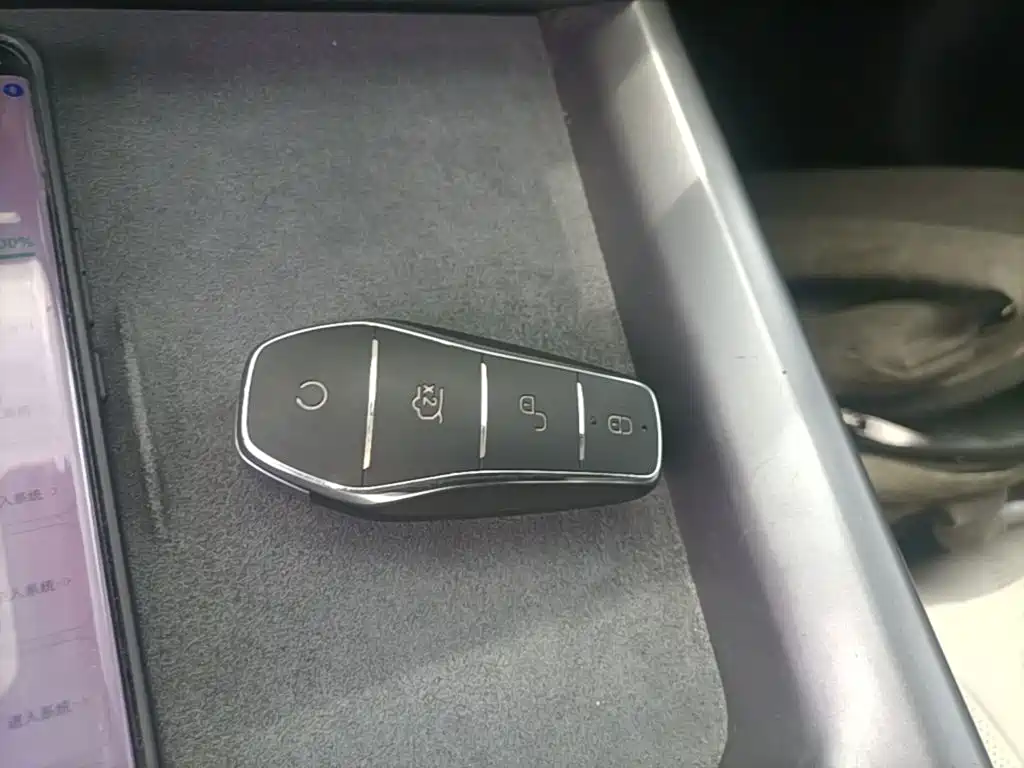 BYD Seal 2023 — фото 9