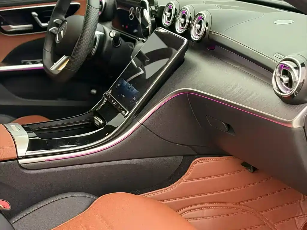 Mercedes-Benz C-Class 2022