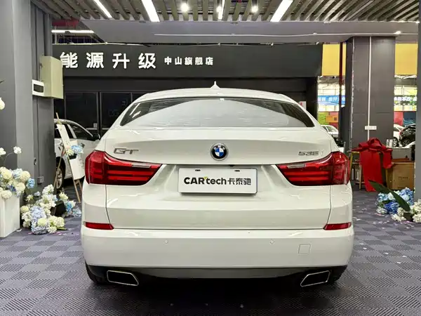 BMW 5 Series GT 2016