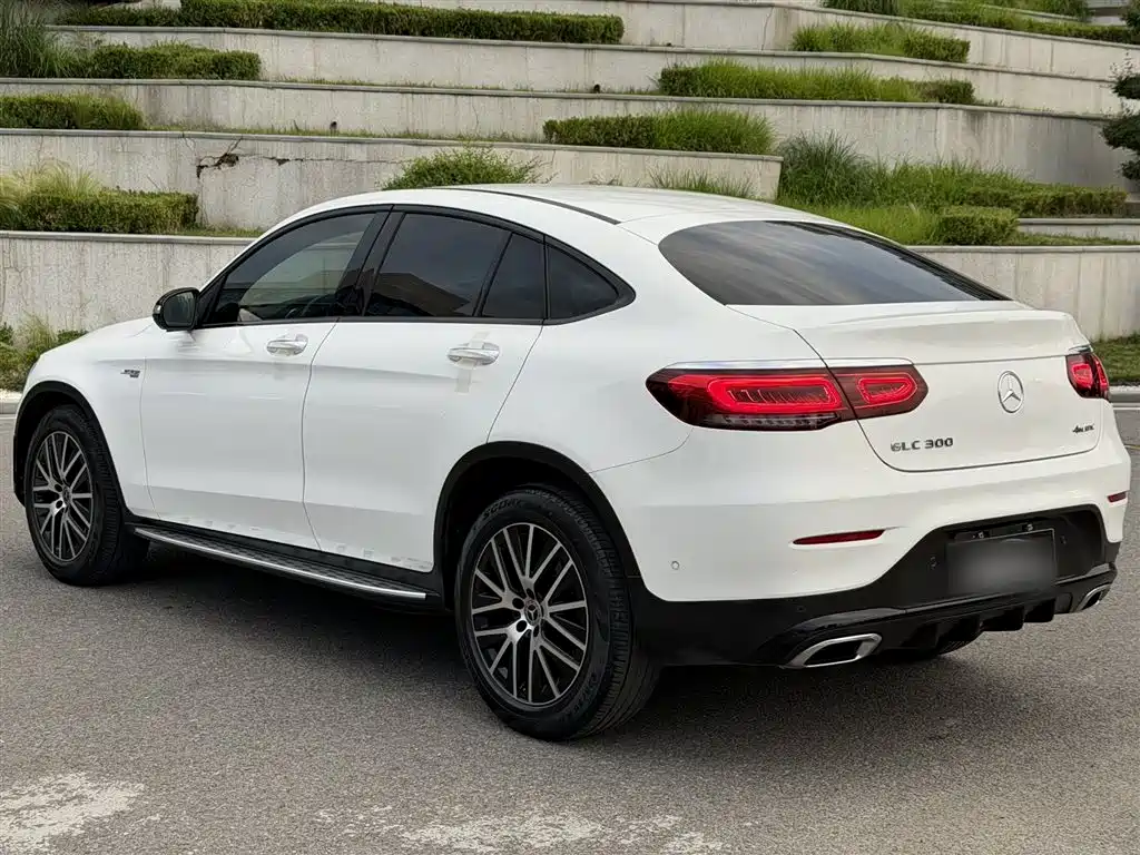 Mercedes-Benz GLC Coupe 2020 — фото 3