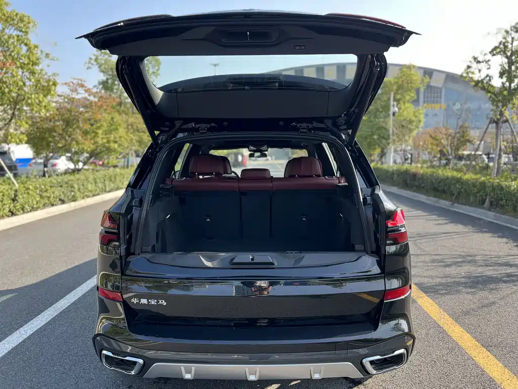 BMW X5 2025 — фото 10
