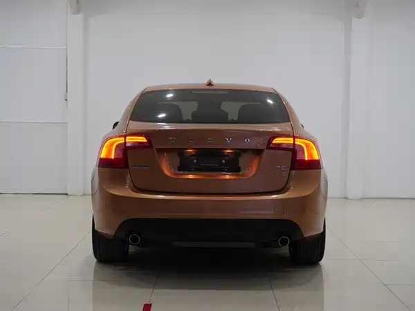 Volvo S60 2012