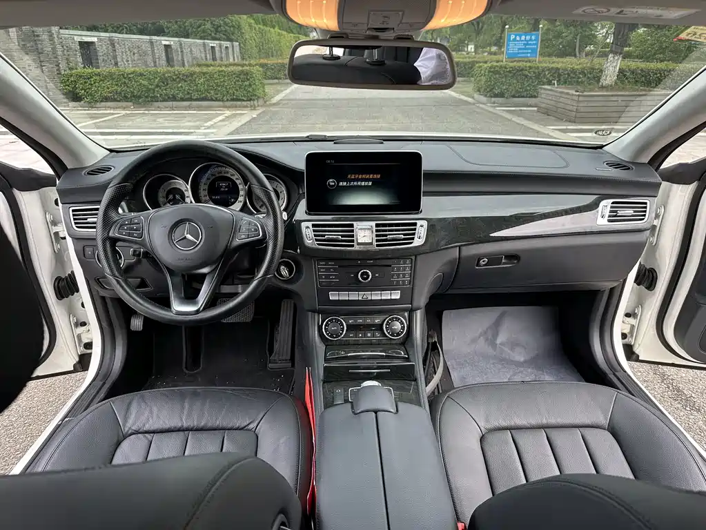 Mercedes-Benz CLS 2015