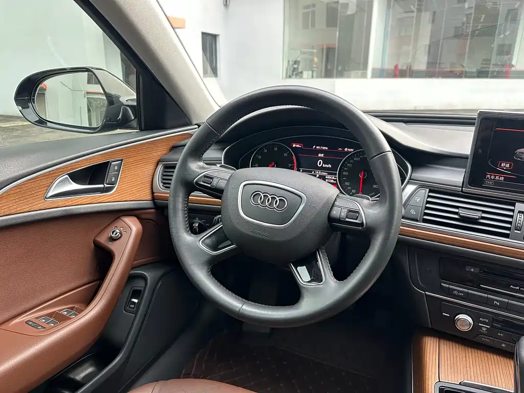 Audi A6L 2018 — фото 38