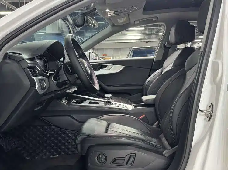 Audi A4L 2022