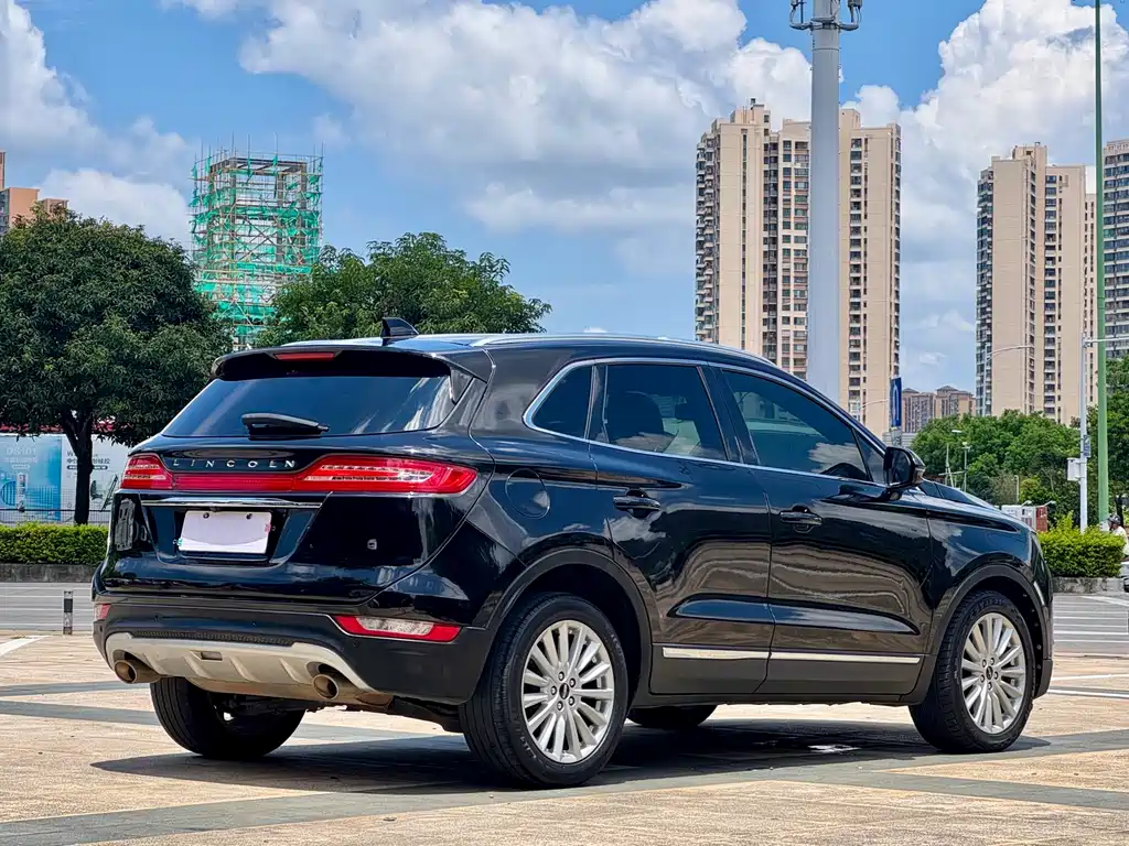 Lincoln MKC 2019 — фото 11
