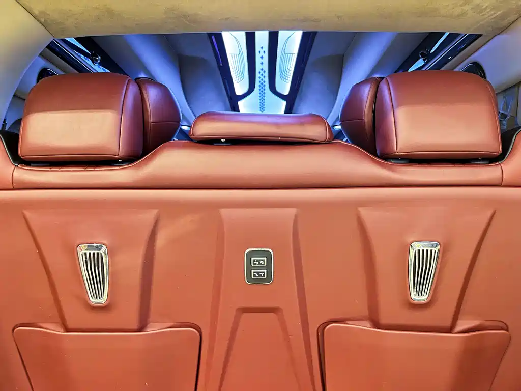 GMC SAVANA 2019 — фото 13