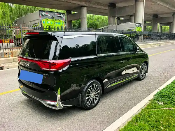 GAC Trumpchi M8 2021