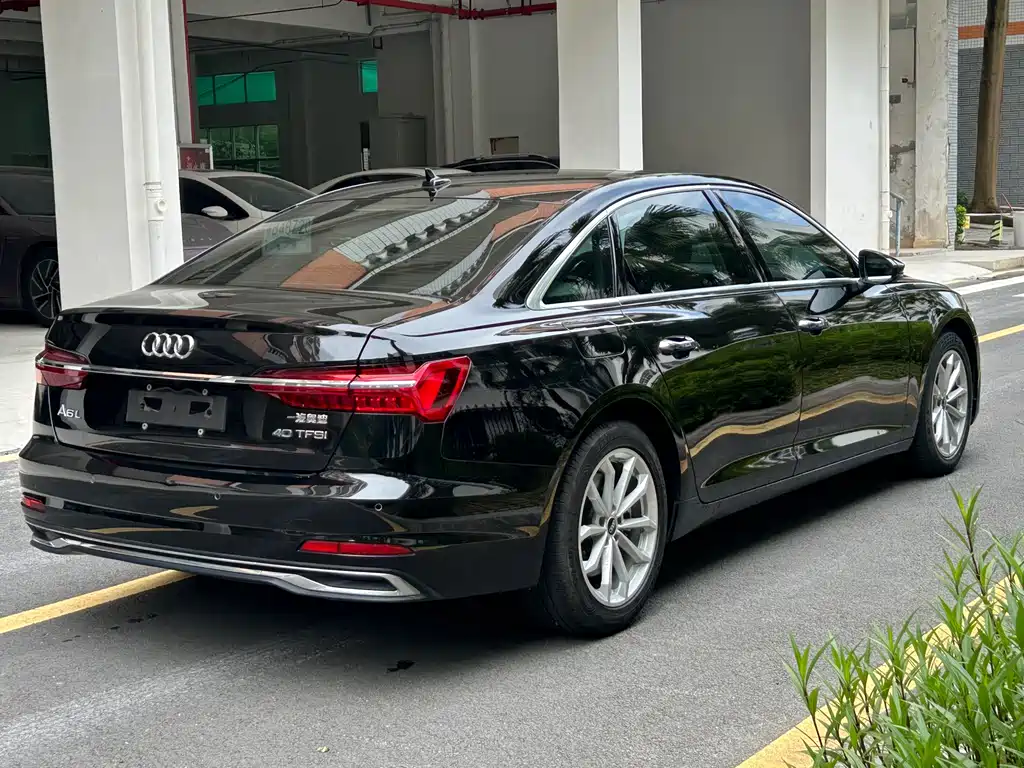 Audi A6L 2023