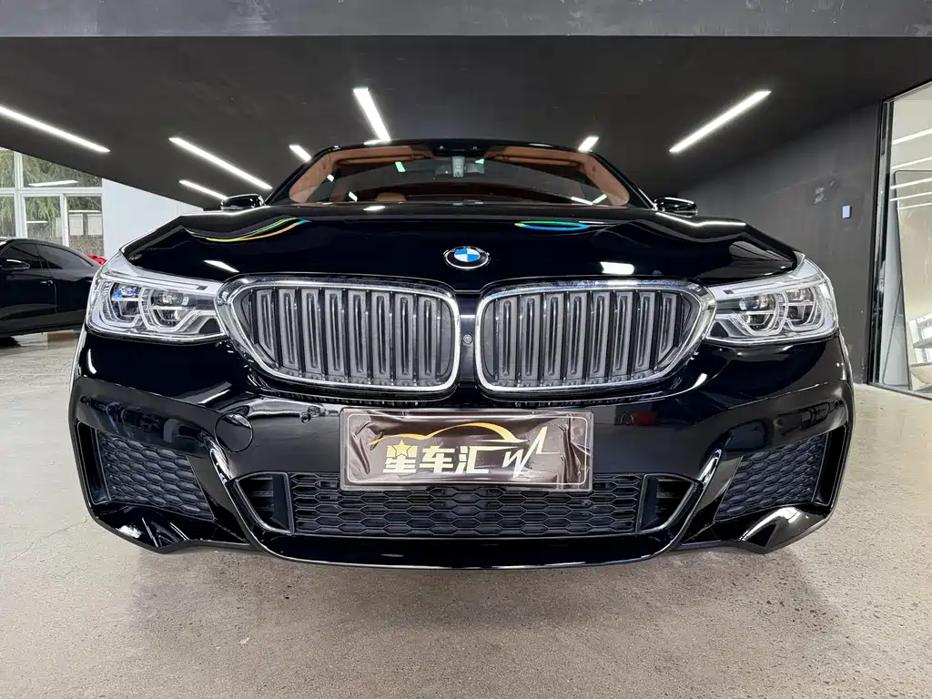 BMW 6 Series GT 2019 — фото 2