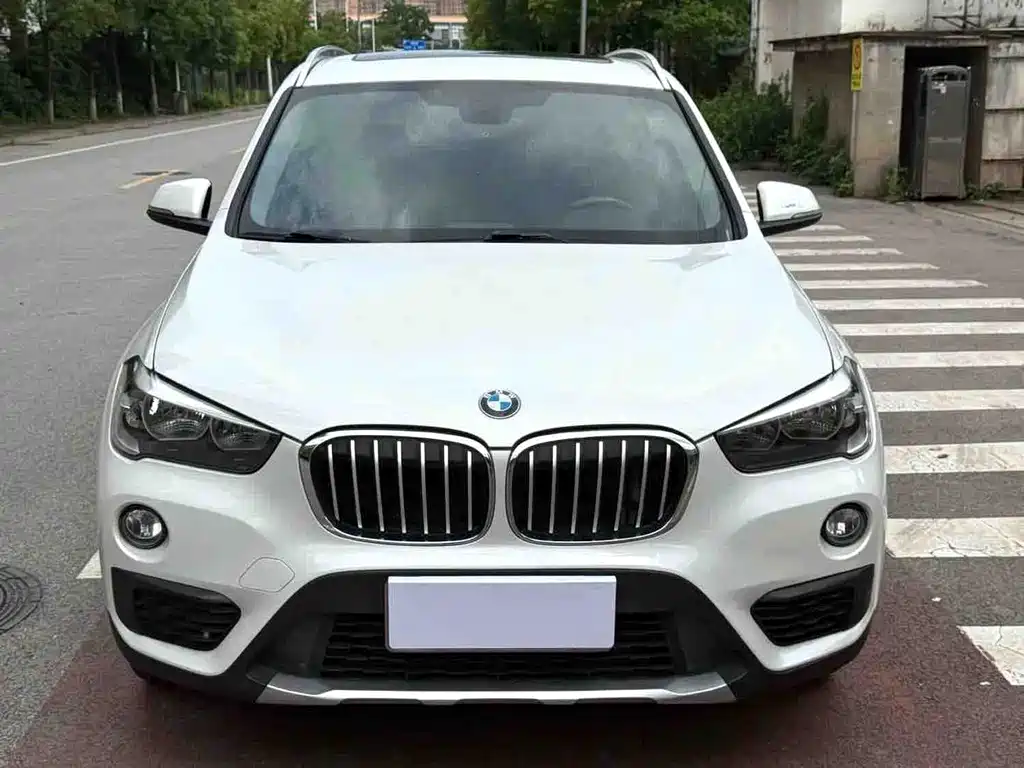 BMW X1 2018 — фото 28