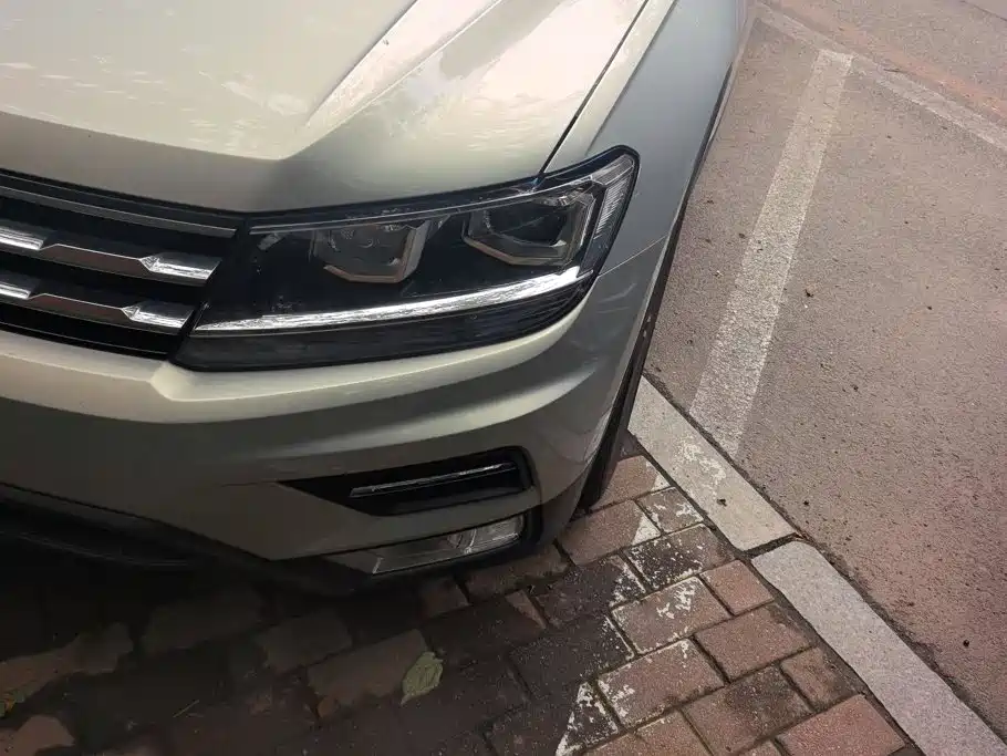 Volkswagen Tiguan L 2019