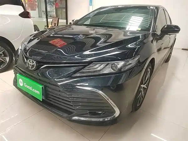 Toyota Camry 2021