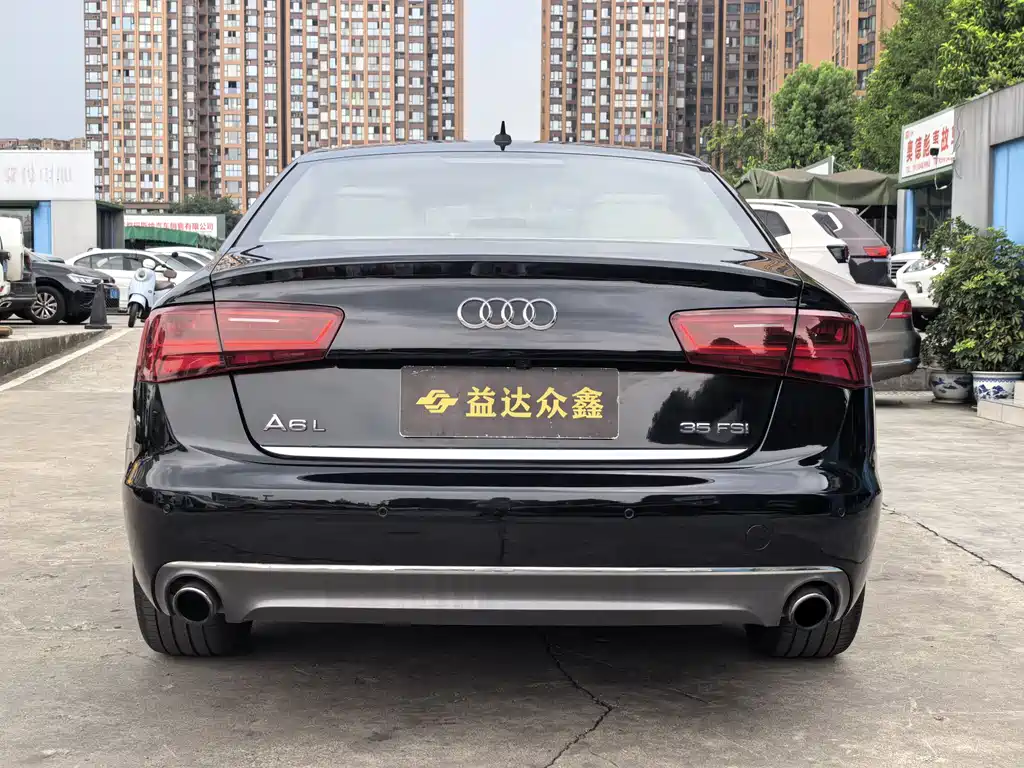 Audi A6L 2012