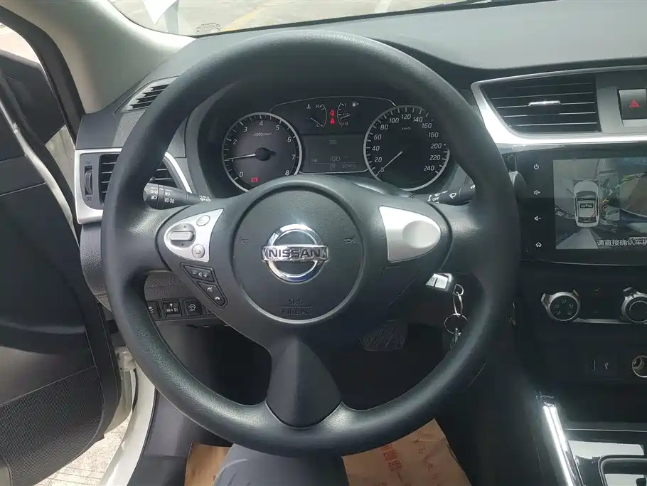 Nissan Sylphy 2020 — фото 15