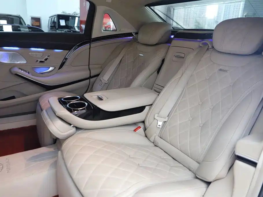 Mercedes-Benz Maybach S-Class 2015