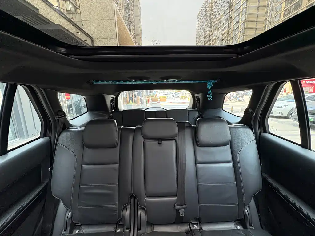 Ford Everest 2018 — фото 15