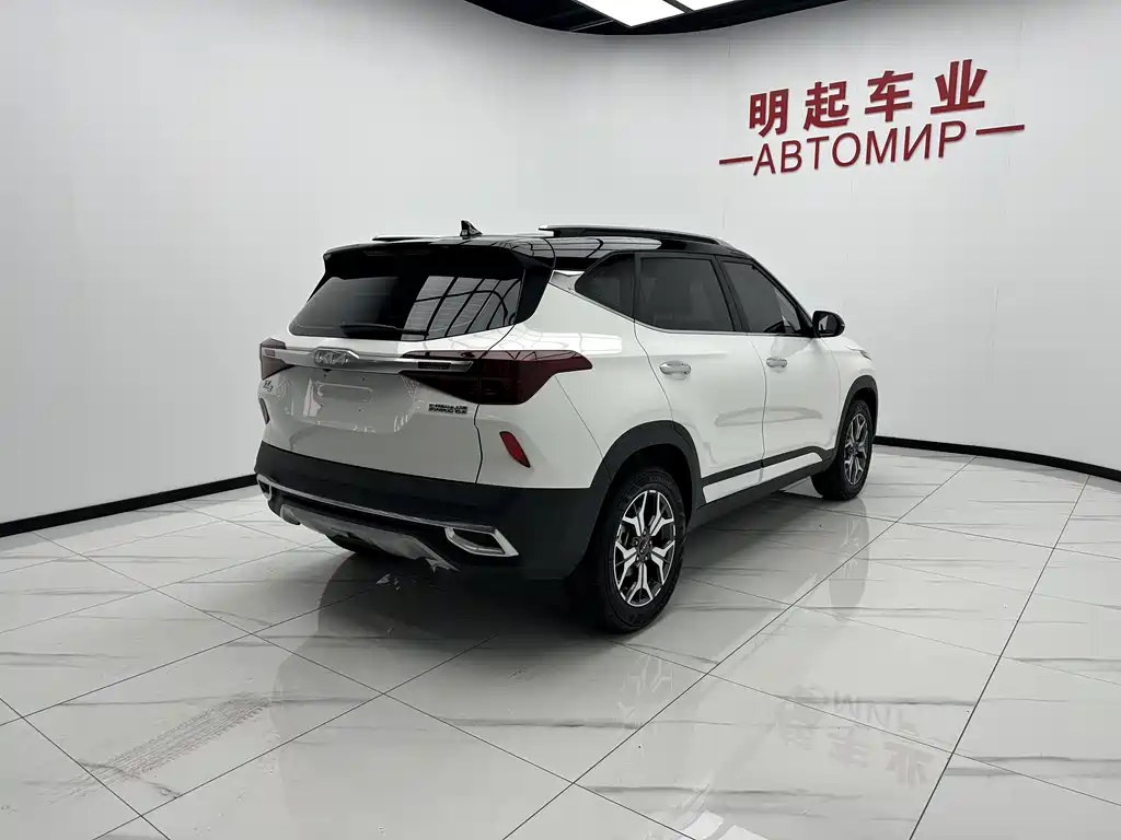 Kia KX3 2022 — фото 9