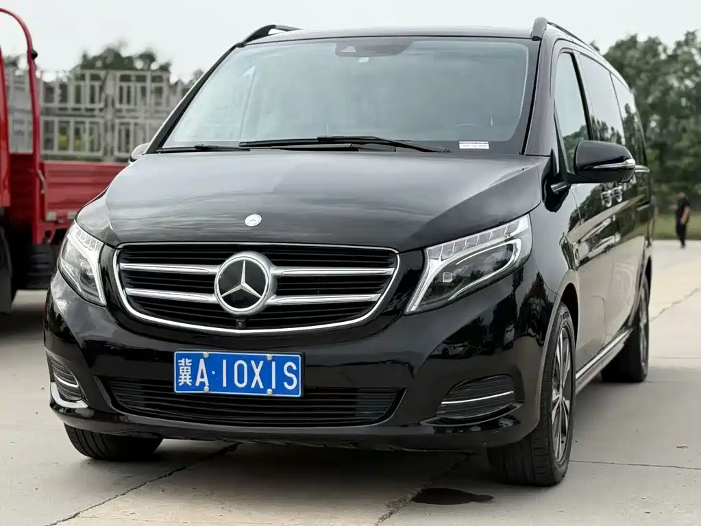 Mercedes-Benz V-Class 2016