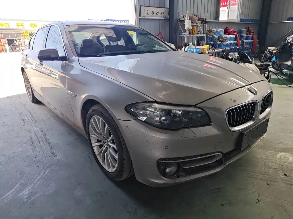 BMW 5 Series 2014 — фото 3