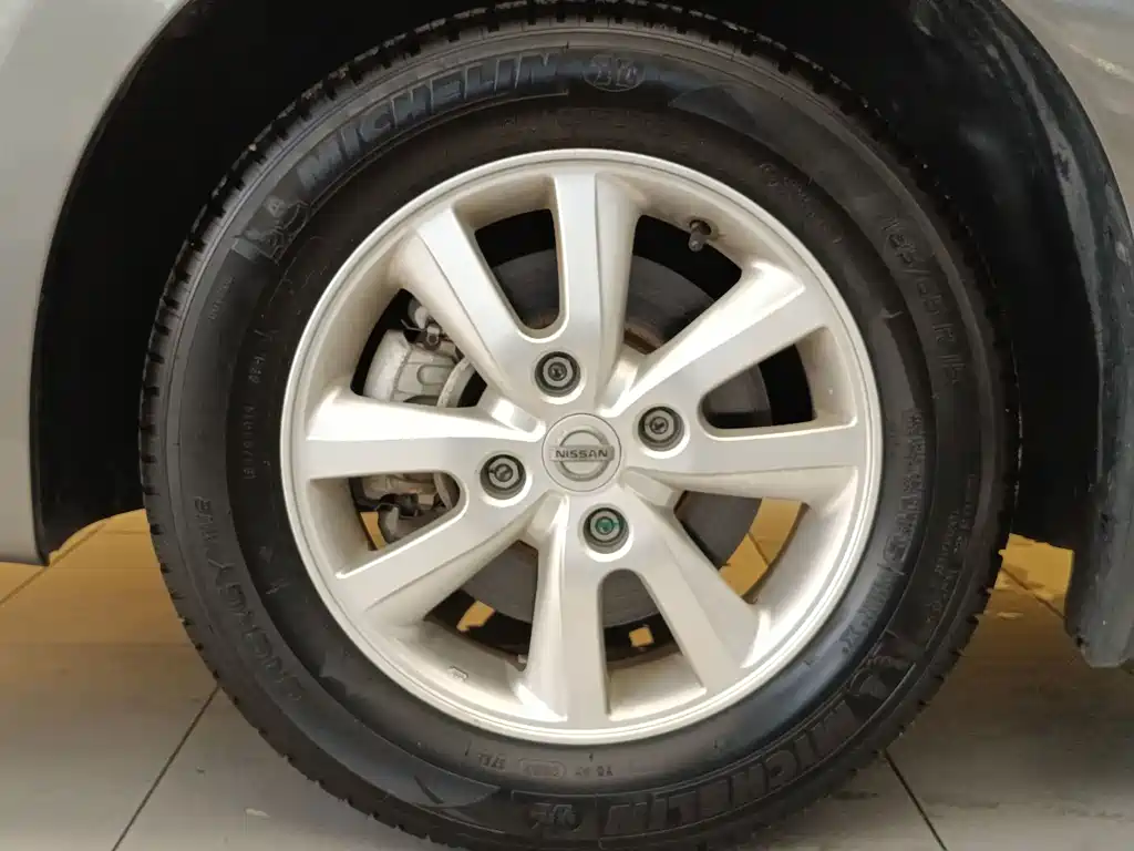 Nissan Sylphy 2015