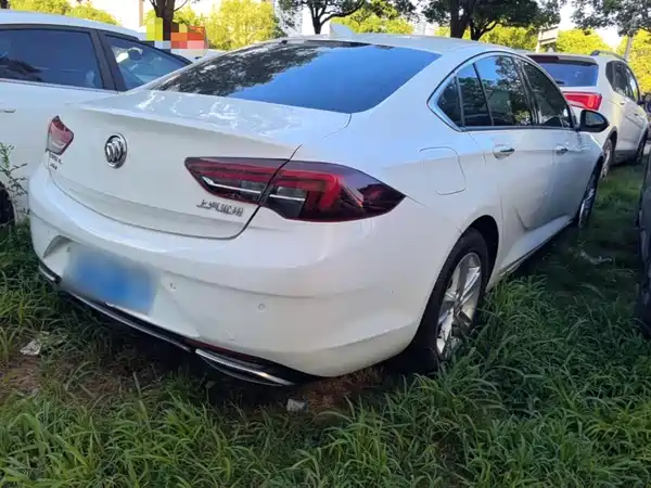 Buick Regal 2020